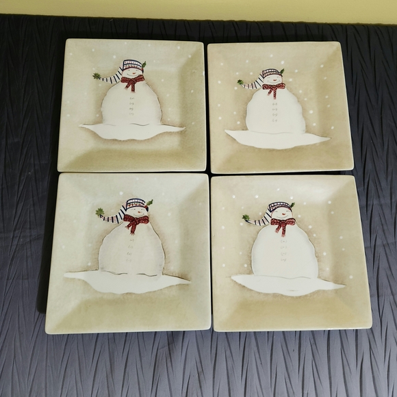 Oneida Other - Oneida Snowmates Dinnerware Set Of 4 10" Plates